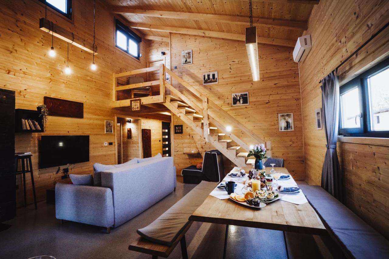 Holiday Home Nightswim Inn Vrbovec Exterior foto